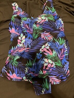 Swimsuits For All Tropical Swimsuit